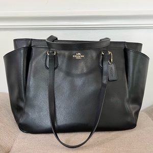 Coach brand diaper bag, large bag, or briefcase used 3 times! Zipper closure
